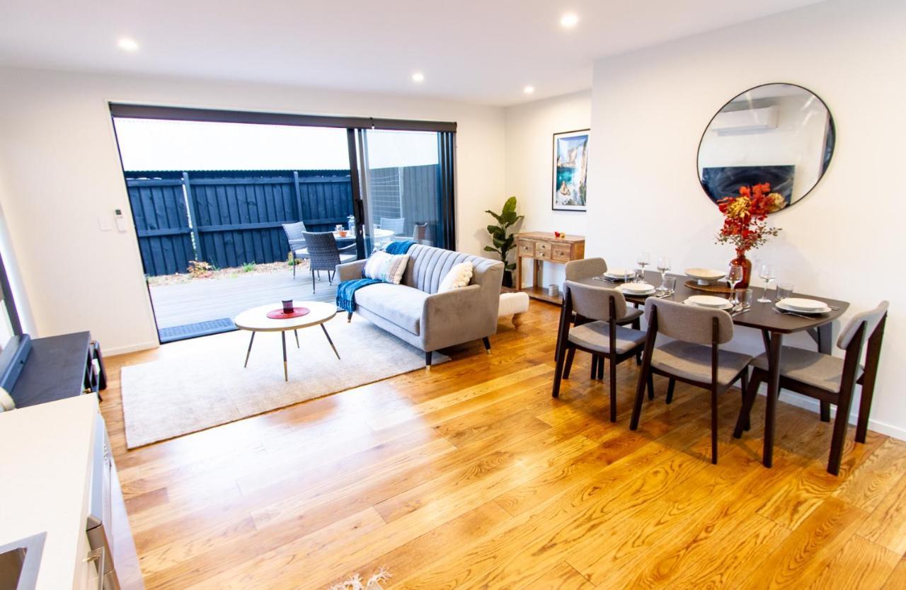 2 Bed Paradise Near Hagley Park Lägenhet Christchurch Exteriör bild