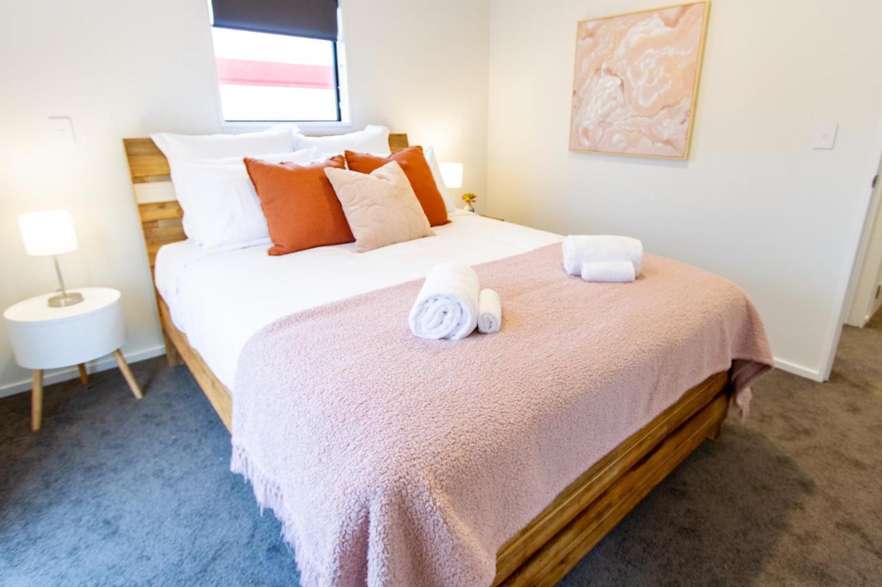 2 Bed Paradise Near Hagley Park Lägenhet Christchurch Exteriör bild
